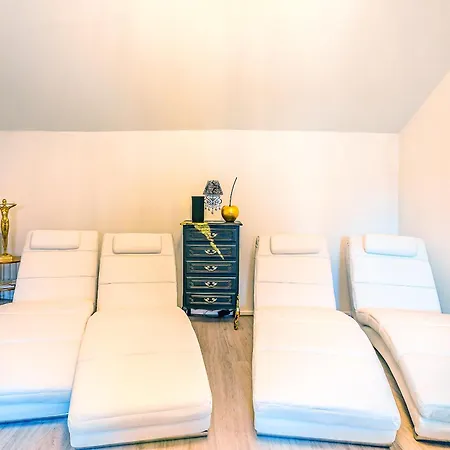 Apartment Luxe, Spacieux Avec Sauna Et Exterieur Le Mesnil-sur-Oger