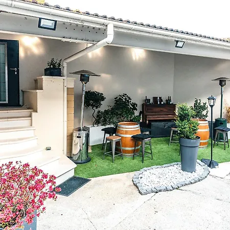 아파트 Edouard - 4 Etoiles, Spacieux Avec Sauna Et Exterieur Le Mesnil-sur-Oger