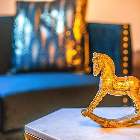 Edouard - 4 Etoiles, Spacieux Avec Sauna Et Exterieur *