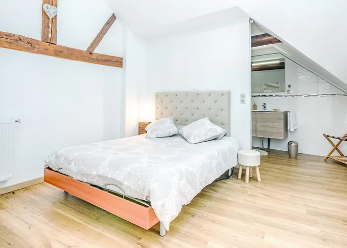 Edouard - 4 Etoiles, Spacieux Avec Sauna Et Exterieur *