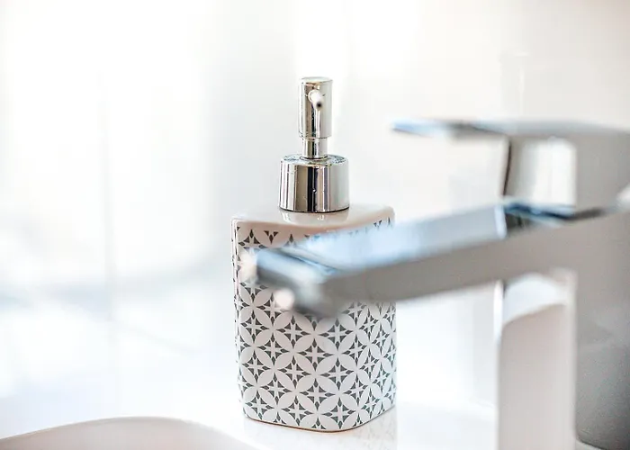 Edouard - 4 Etoiles, Spacieux Avec Sauna Et Exterieur *