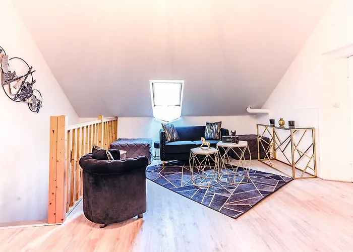 Edouard - 4 Etoiles, Spacieux Avec Sauna Et Exterieur